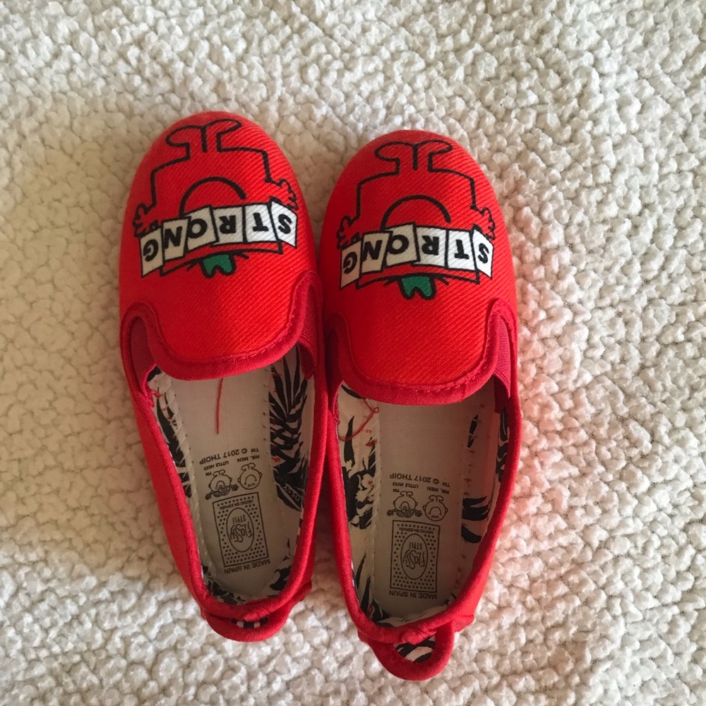 Flossy style with slip on shoes